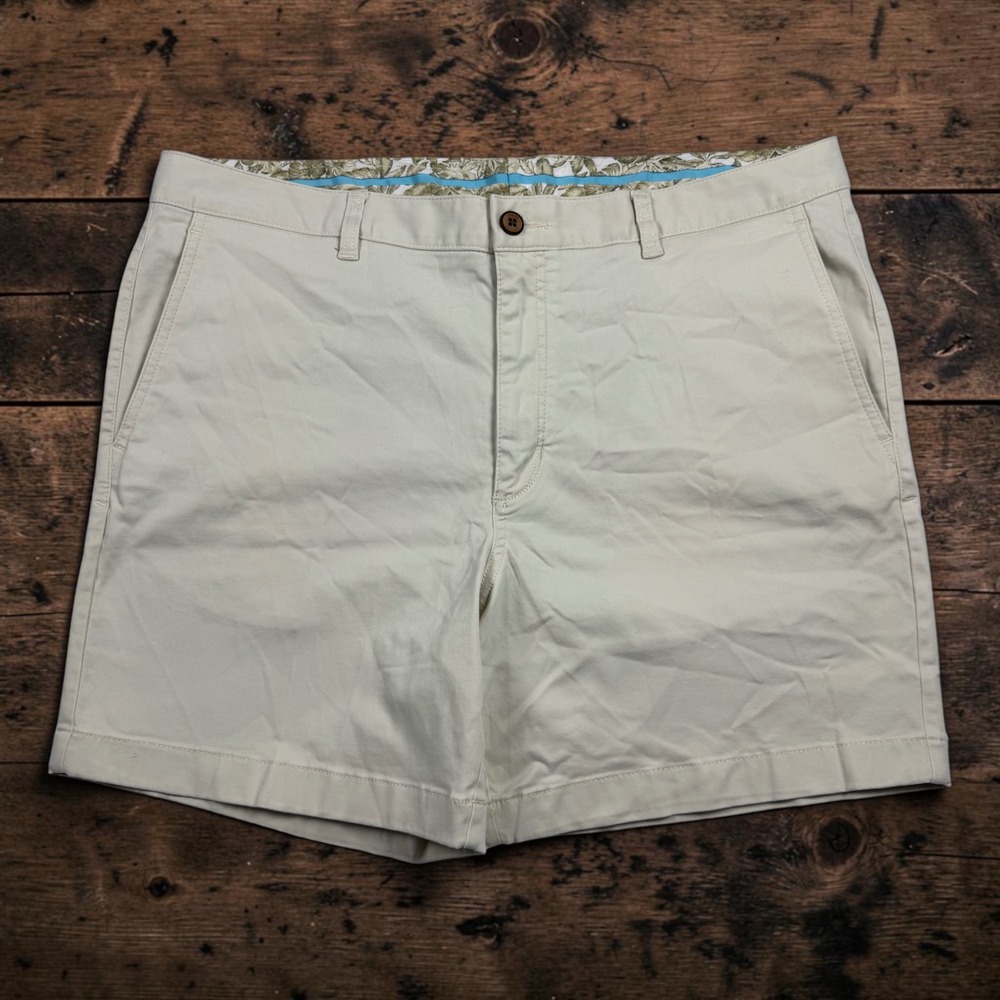 Tommy Bahama Boracay Shorts Chino Stretch Island Resort Mens Khaki 38X7